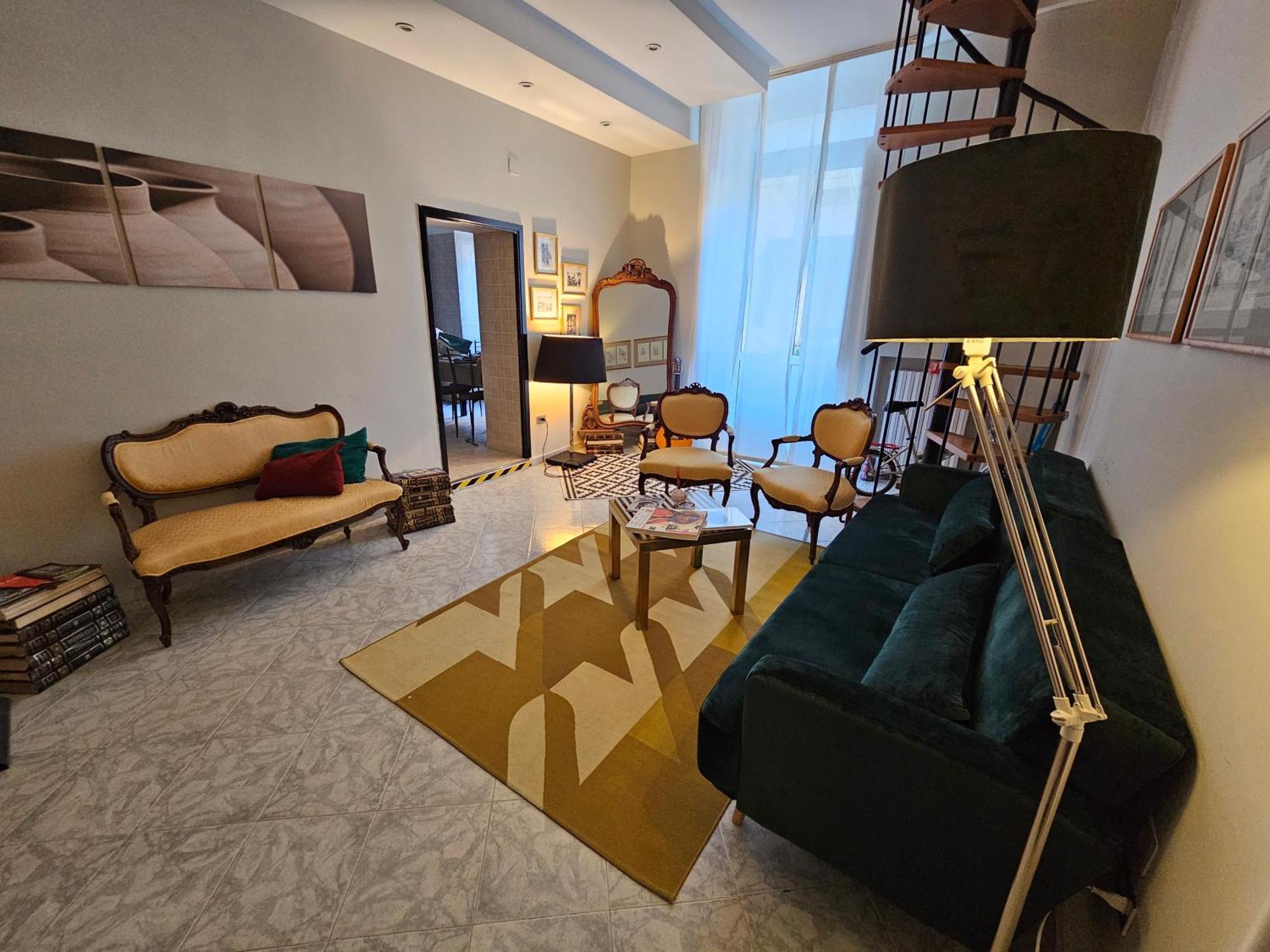 Ciaobari Apartment - Elegant 4 Bedrooms In The Heart Of Old Town Exterior photo