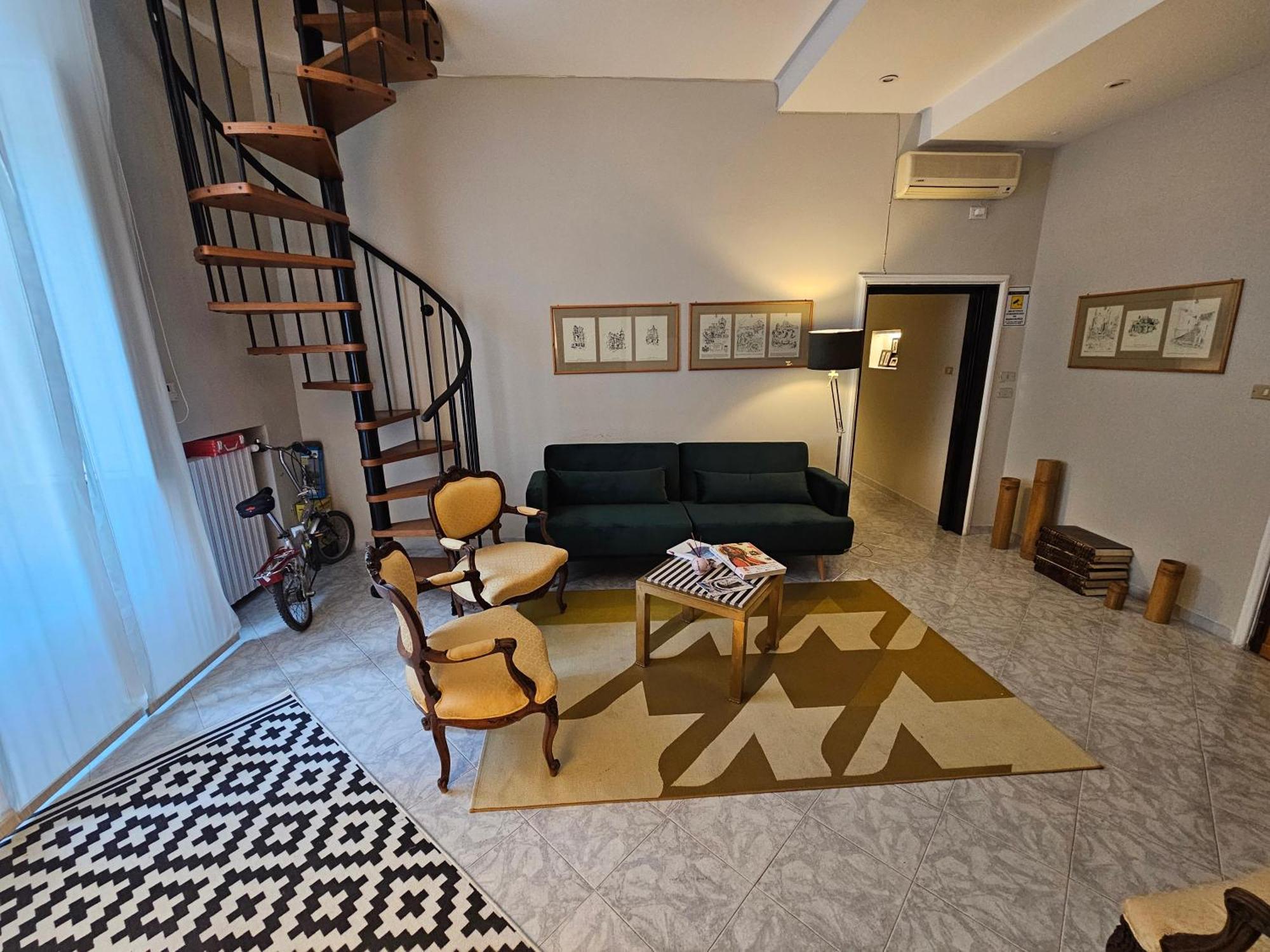 Ciaobari Apartment - Elegant 4 Bedrooms In The Heart Of Old Town Exterior photo